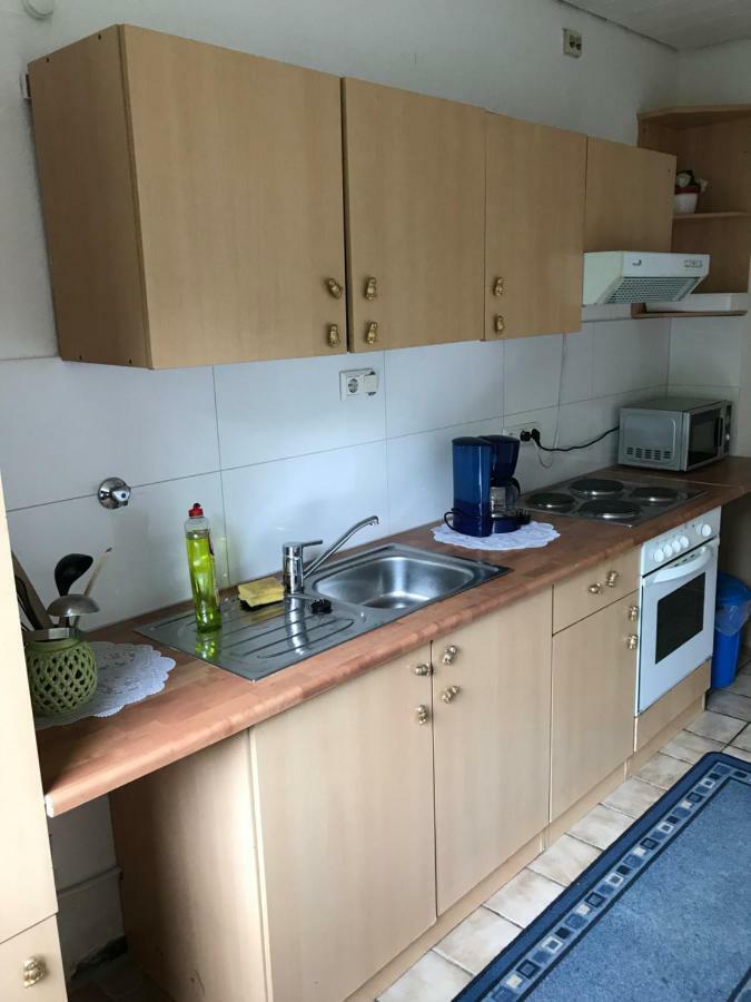 Ferienwohnungen In Moenchengladbach Bagian luar foto